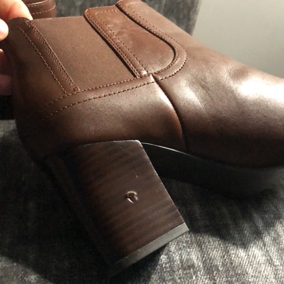 Franco Sarto Brown Leather Booties W9 - Picture 6 of 12